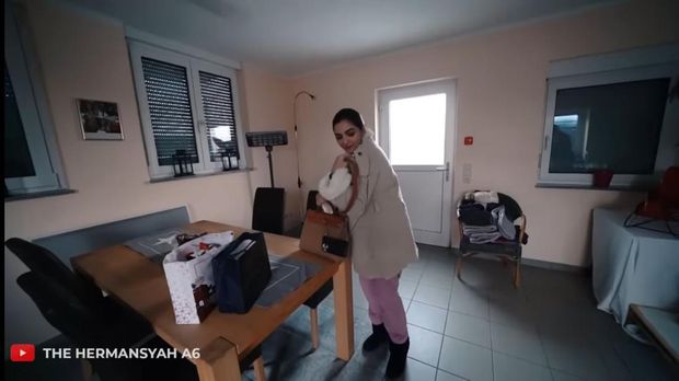 Rumah Sarah Menzel Kekasih Azriel Hermansyah di Jerman Rumah Sarah Menzel Kekasih Azriel Hermansyah di Jerman