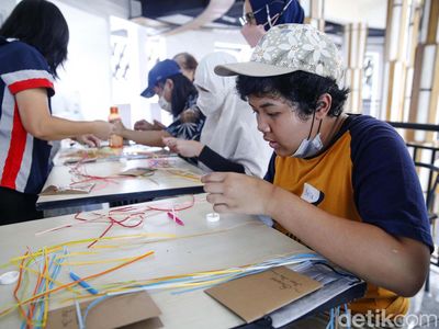 Saat Anak Berkebutuhan Khusus Mengasah Keterampilan