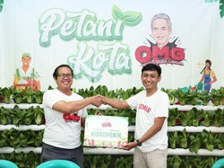 Relawan Ganjar Latih Warga di Jakbar Budi Daya Tanaman Hidroponik