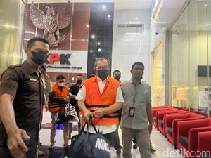 Waka DPRD Jatim Sahat Tua dan 3 Orang Lain Jadi Tersangka Korupsi