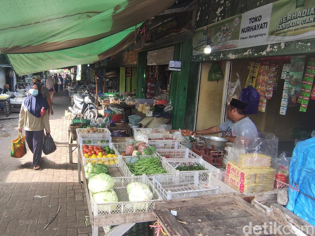 Jelang Natal, Harga Bawang-Minyak di Semarang Merangkak Naik