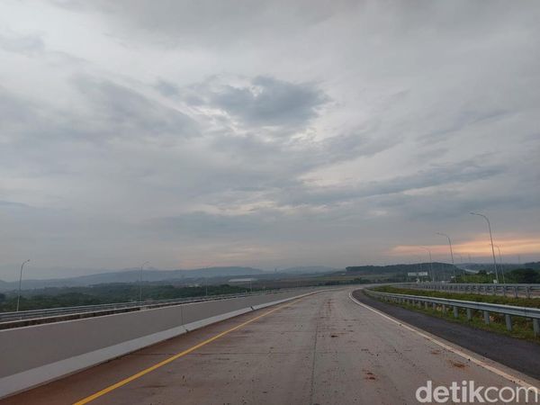Penampakan Tol Japek Selatan yang Mau Dibuka Saat Libur Nataru