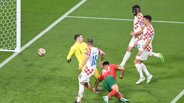 DOHA, QATAR - DECEMBER 17:  Esref Dari (20) of Morocco in action during the FIFA World Cup Qatar 2022 3rd Place Match between Croatia and Morocco at Khalifa International Stadium on December 17, 2022 in Doha, Qatar. (Photo by Ercin Erturk/Anadolu Agency via Getty Images)