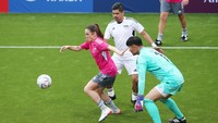 Bambang Pamungkas bermain tiga kali dan mencetak satu gol saat menghadapi Arab Falcons, serta dua gol kala bersua African Lions. (Foto: FIFA via Getty Images/Cathrin Mueller - FIFA)