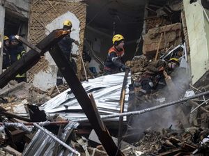 Rudal Rusia Rusak 9 Pembangkit Listrik Ukraina, Layanan Kereta Terhenti