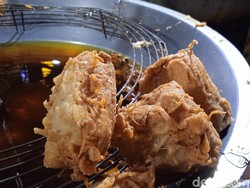 Bahaya yang Mengintai Jika Konsumsi Makanan dengan Minyak Berlebih