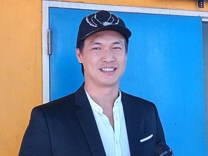 Damai Setelah 10 Tahun Ribut, Irwan Chandra Puji Lee Jeong Hoon Damai Setelah 10 Tahun Ribut, Irwan Chandra Puji Lee Jeong Hoon