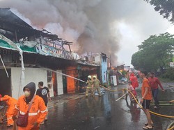 Nasib Getir Warga Manggarai Jaksel Usai Rumah Hangus Tersambar Petir
