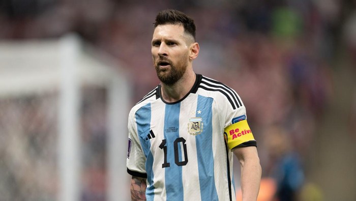 LUSAIL, QATAR - DECEMBER 13: Lionel Messi #10 of Argentina walks downfield during a FIFA World Cup Qatar 2022 Semi-final game between Croatia and Argentina at Lusail Stadium on December 13, 2022 in Lusail, Qatar. (Photo by Stephen Nadler/ISI Photos/Getty Images)