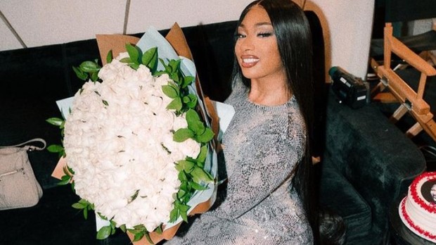 Megan Thee Stallion/Foto: Instagram.com/theestallion Megan Thee Stallion jadi perempuan kulit hitam pertama untuk sampul Forbes 30 Under 30