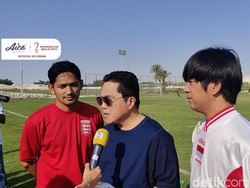 Seru-seruan Main Bola Bareng Erick Thohir di Doha