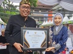 Peringati HUT ke-64, NTB Beri Penghargaan di Bidang Pariwisata