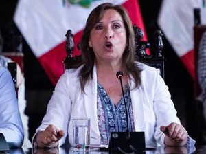 Presiden Peru Serukan Hukuman Mati untuk Pemerkosa Anak Presiden Peru Serukan Hukuman Mati untuk Pemerkosa Anak