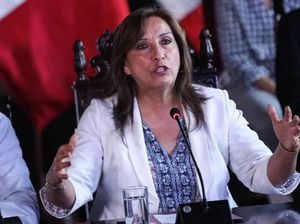Presiden Peru Menolak Mundur, Minta Kongres Percepat Pemilu Presiden Peru Menolak Mundur, Minta Kongres Percepat Pemilu