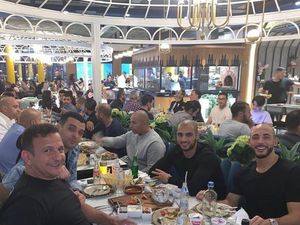 Sofyan Amrabat Populer, Ini Momen Kulinerannya Bareng Timnas Maroko