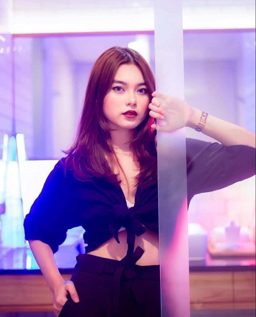 Cesen Yansen Indiani Eks JKT48 Cesen Yansen Indiani Eks JKT48