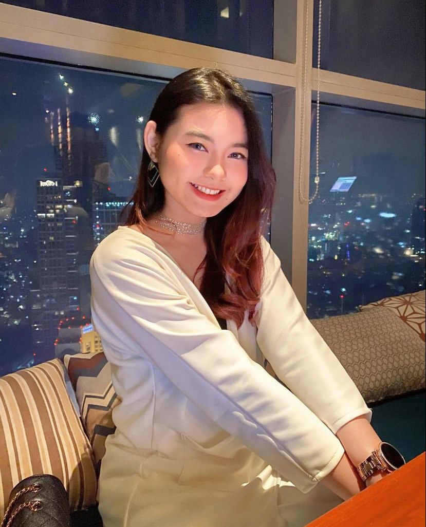 Cesen Yansen Indiani Eks JKT48 Cesen Yansen Indiani Eks JKT48