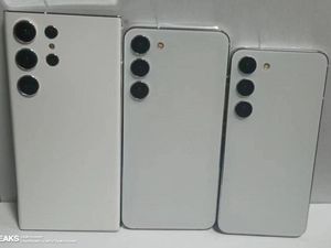 Samsung Galaxy S23 Series Mejeng di Depan Kamera, Begini Wujudnya Samsung Galaxy S23 Series Mejeng di Depan Kamera, Begini Wujudnya