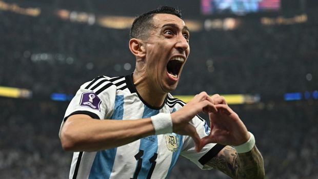 Soccer Football - FIFA World Cup Qatar 2022 - Final - Argentina v France - Lusail Stadium, Lusail, Qatar - December 18, 2022  Argentina's Angel Di Maria celebrates scoring their second goal REUTERS/Dylan Martinez