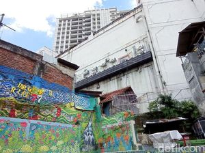 Kisah Pilu Warga Kampung Braga di Balik Gemerlap Bandung Kisah Pilu Warga Kampung Braga di Balik Gemerlap Bandung