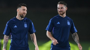 Mac Allister Sebut Messi Nggak Akan Terlalu Ambil Pusing Hasil Ballon d'Or
