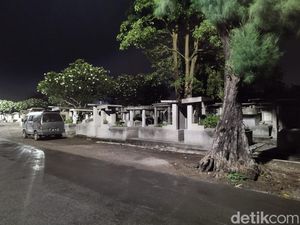 Riwayat Prostitusi Makam Kembang Kuning Surabaya Sudah Eksis Sejak 70-an