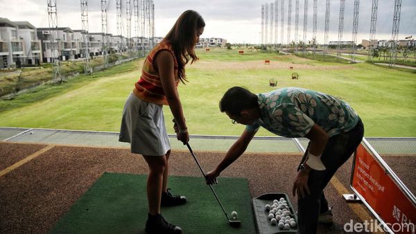 Mengisi Waktu Luang dengan Bermain Golf di Kawasan PIK Jakut