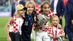 Momen Modric Ajak Anak Rayakan Kroasia Finis Ketiga Piala Dunia 2022