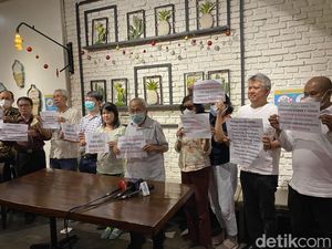 Korban Harap Mahfud Bantu Audiensi Pengembalian Dana Kasus KSP Indosurya Korban Harap Mahfud Bantu Audiensi Pengembalian Dana Kasus KSP Indosurya