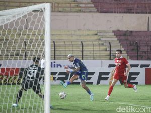 Potret Persis Solo Kalah 1-2 dari Persib Bandung di SSA Bantul