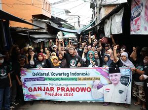 Komunitas Warteg-Pedagang Pasar Jakut Dukung Ganjar Jadi Presiden 2024 Komunitas Warteg-Pedagang Pasar Jakut Dukung Ganjar Jadi Presiden 2024