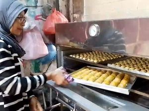 Penjual Kue Kering di Asahan Kebanjiran Order Jelang Natal