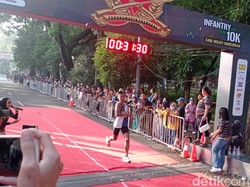 Seribuan Pelari Ramaikan Infantry Day Run 10K di Bandung