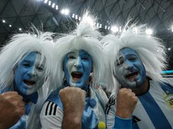 Gila! Suporter Argentina Kuras Tabungan Hingga Jual Truk untuk Nonton Piala Dunia