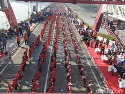 65.945 Pelajar di Surabaya Menari Remo Upaya Lestarikan Seni dan Budaya