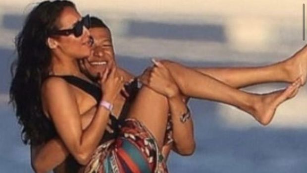 Diduga Pacari Kylian Mbappe, Ines Rau Jadi Transgender Sejak Remaja