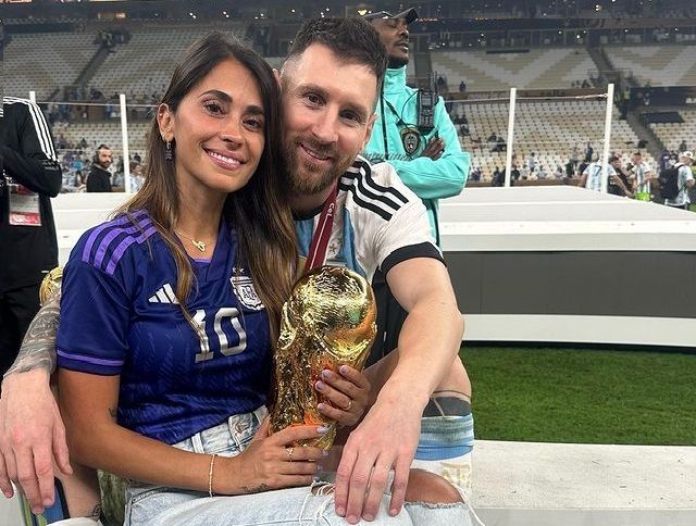 Foto Messi dan Sang Istri, Antonela Roccuzzo/foto:instagram/@antonelaroccuzzo