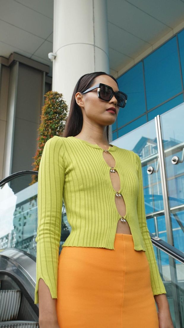 Sunglasses terbaru Furla x Optik Seis