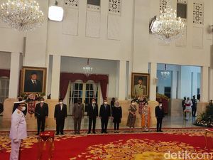 Momen Laksamana Yudo Margono Sempat Salah Ucap Sumpah Jabatan Panglima TNI Momen Laksamana Yudo Margono Sempat Salah Ucap Sumpah Jabatan Panglima TNI