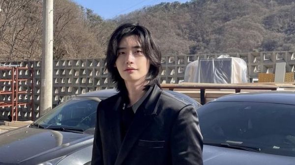 6 Foto Lee Jong Suk Jalani Diet Ketat Demi Pangkas 10 Kg, Cuma Makan Telur Rebus
