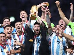 Parade Juara, Timnas Argentina Naik Bus Terbuka dan Dikawal Pasukan Unta