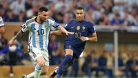 Di akhir tahun 2022 kemarin, Timnas Prancis kalah oleh Timnas Argentina di final Piala Dunia. Imbang 3-3 di waktu normal, lalu kalah 2-4 di babak adu penalti (Getty Images)