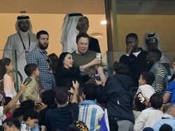 Elon Musk Nonton Final Piala Dunia 2022, Tetap Setia dengan Gaya Kaosan