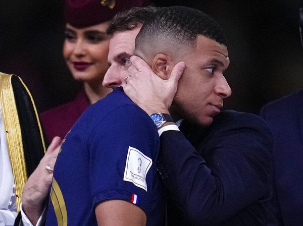 Momen Presiden Prancis Hibur Mbappe Usai Final Piala Dunia