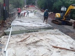 Hampir Rampung Diperbaiki, Jembatan Cisadane Bogor Bisa Dilintasi Pekan Ini