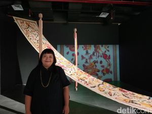 Citra Sasmita Dobrak Batas Feminin dan Maskulin dalam Timur Merah Project Citra Sasmita Dobrak Batas Feminin dan Maskulin dalam Timur Merah Project