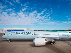 Etihad Buka Lowongan Awak Kabin, Cek Syarat dan Benefitnya