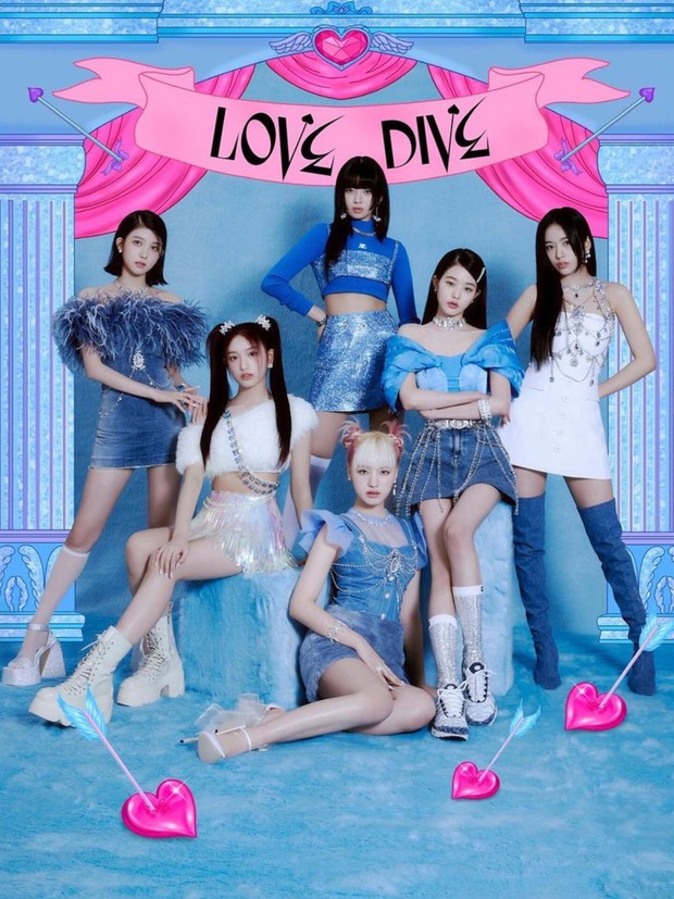 Potret IVE dalam foto konsep single Love Dive