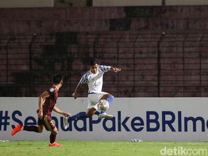 Gol Hari Nur Bawa PSIS Unggul 3-0 Atas PSM di Babak Kedua Gol Hari Nur Bawa PSIS Unggul 3-0 Atas PSM di Babak Kedua