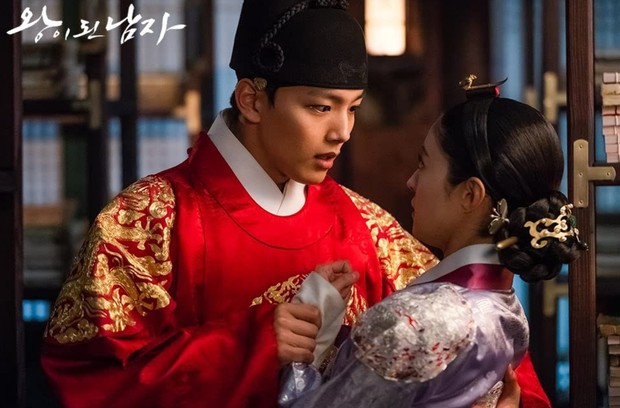 Raja dan ratu dalam The Crown Clown adalah kisah nyata / Foto: imdb.com